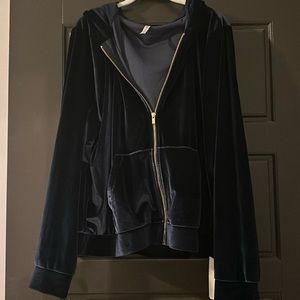 NWT Fabletics 2X hoodie